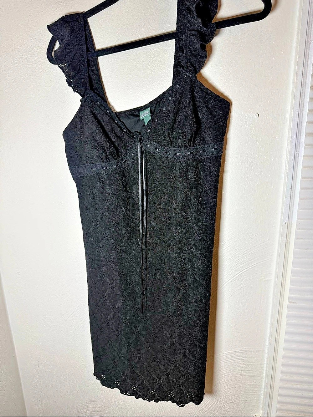 Wild Fable Ruffle Sleeve Eyelet Mini A-Line Dress Black Medium